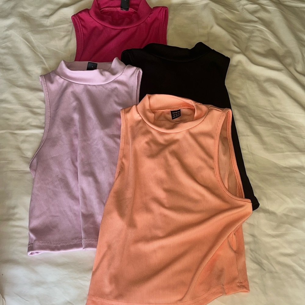(S-M) SHEIN Tank Bundle